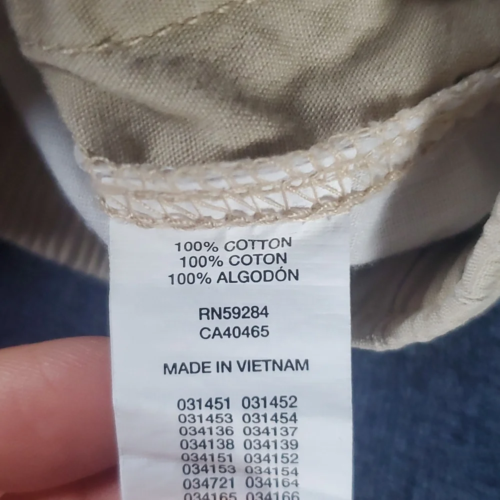 The Children's Place 2 in 1 Convertible Pants/Shorts Khaki Size 9-12 Months